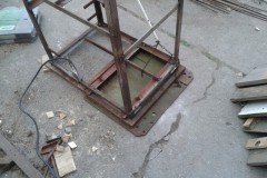 svarovaci-stul-04