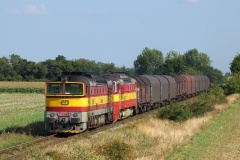753b
